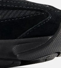 9060-Triple Black