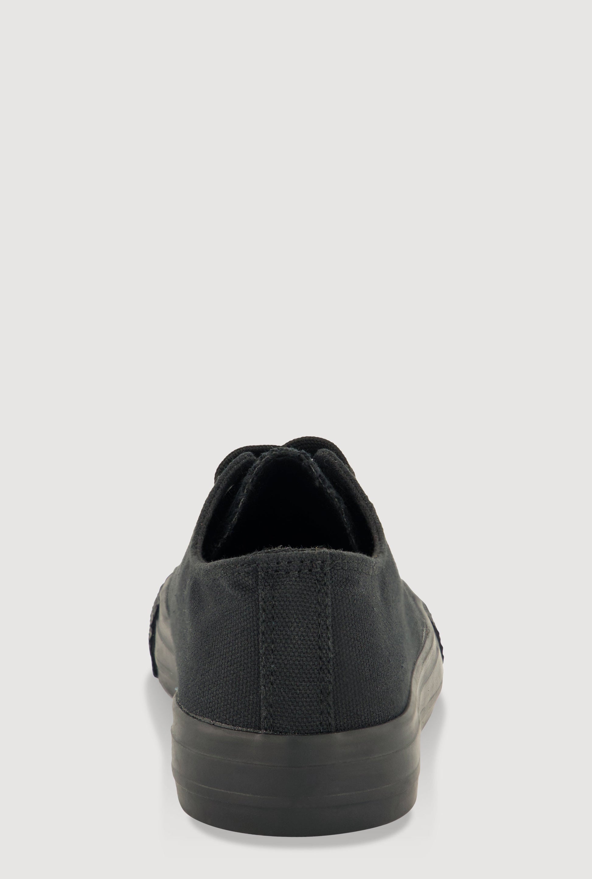 Canvas Cap Toe Low Top Sneakers